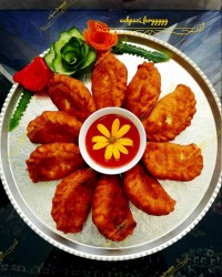 پیراشکی مرغ وپیازچه