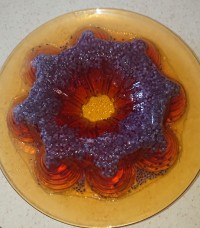 ژله انگور وتخم شربتی