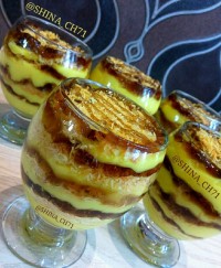 دسر کادایف و فرنی