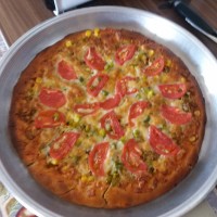 پیتزا گوجه فرنگی