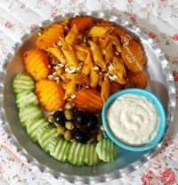 پاستا با سس گوجه تند