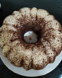 کیک شکلاتی کنجدی