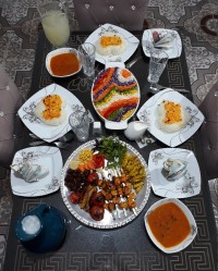 اینم تزیین میزشام