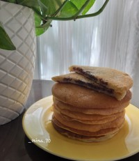 پنکیک با مغزی شکلات