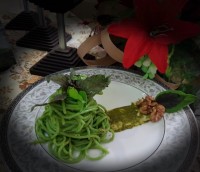 اسپاگتی با سس پستو