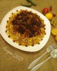 رشته پلو با گوشت