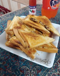 اسنک گوشت