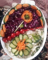 تزیین سالاد دخترداییم