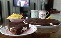 کیک شکلاتی پنیری (یورقان کیک)
