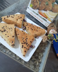 در سکوت و خلوتگاهت هم به تلاشت ادامه بده....تا روزی موفقیت هایت به جای تو حرف بزنن.......