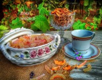 پوست هندوانه شکری وبرگه سیب