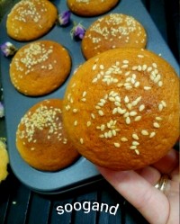 کیک یزدی با دستور «سوزان شریعت عزیز»