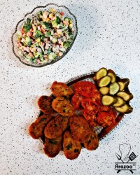 کوکو سیب زمینی و سالاد بروکلی