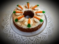 کیک هویج و گردو خوشمزه و عالی