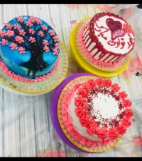 کلاس دکور کیک خامه ای