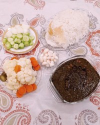 قورمه سبزی مامان جون