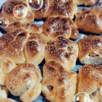 اینم از اولین نان مغز دار من