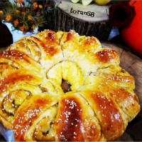 نان رول سیب ودارچین ازتارای عزیز