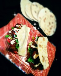 ساندویچ فلافل بدون گلوتن