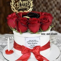 کیک باکس گل