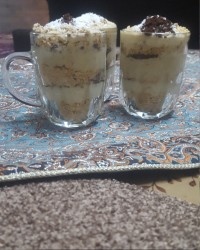 دسر موز و بیسکوییت