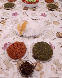سفره ای با عطر گیلان، دستپخت مامان جون