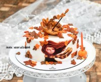 کیک دختر پاییزی