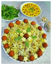 لوبیا پلو با کوفته قلقلی