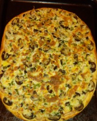 پیتزای مرغ وقارچ