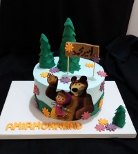 کیک ماشا و میشا