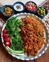 لوبیا پلو و دیگر هیچ