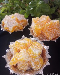 مسقطی زعفرانی