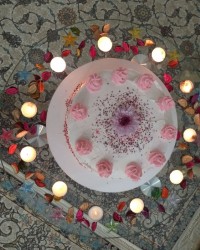 کیک خونگی...ورق بزنید