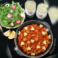 خوراک مرغ وسبزیجات