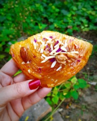 باقلوای پسته