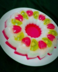 اینم ژله من برای تولد دوستم