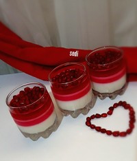 ژله بستنی انار