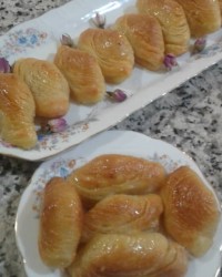 شیرینی صدفی یا مدیا