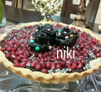 تارت شکلات و انار مخصوص شب یلدا