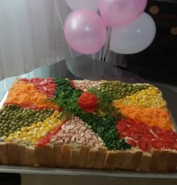 کیک مرغ و سبزیجات