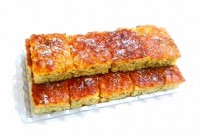 کیک تخته ای نارگیل و کشمش