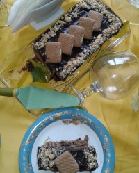 برش خورده کیک یخچالی