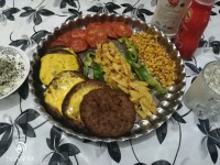 همبرگر دودی