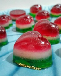 پاستیل هندوانه ای مناسب یلدا