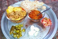 آبگوشت بوقلمون ورق بزنید