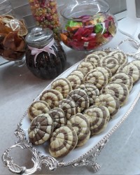 شیرینی حلزونی