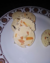 کالباس مرغ و قارچ