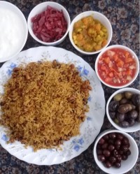 لوبیا چشم بلبلی پلو شیرازی