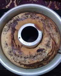 کیک دو رنگ کشمشی