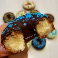 دونات ورق بزنید لطفا